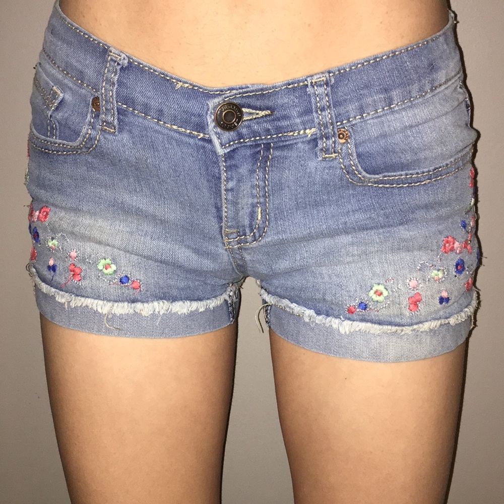 Vigoss Girls Flower Jean Shorts